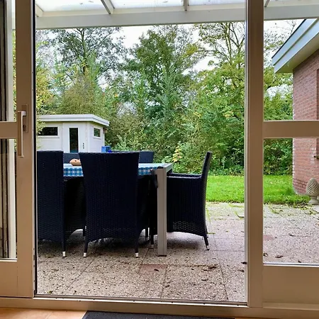 Comfortable, For 4 Guests Nyaraló Sint Maartensvlotbrug